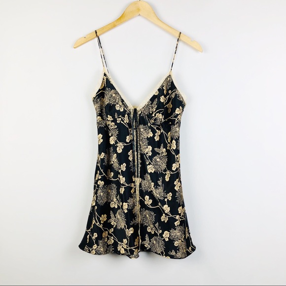 Victoria's Secret Other - Victoria’s Secret Cami Chemise Tie Front